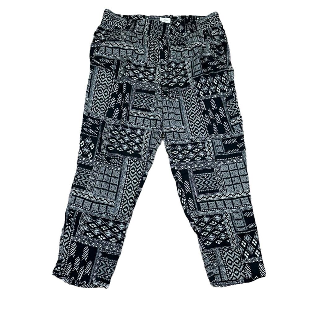Jessica Simpson Print Pull On Cropped Pants Black Large - Picture 3 of 8